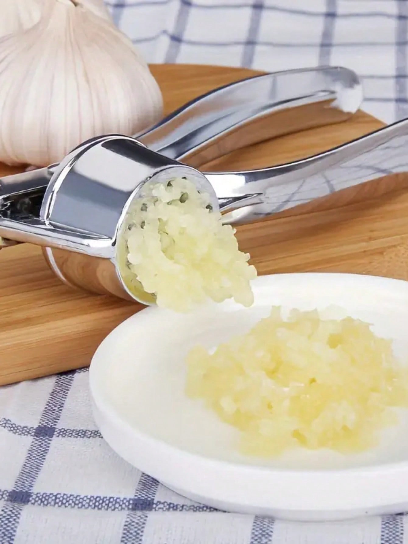 キッチンガーリックプレスクラッシャーミンサーステンレス鋼ガー - Kitchen Gadgets Ninja のレビューと価格