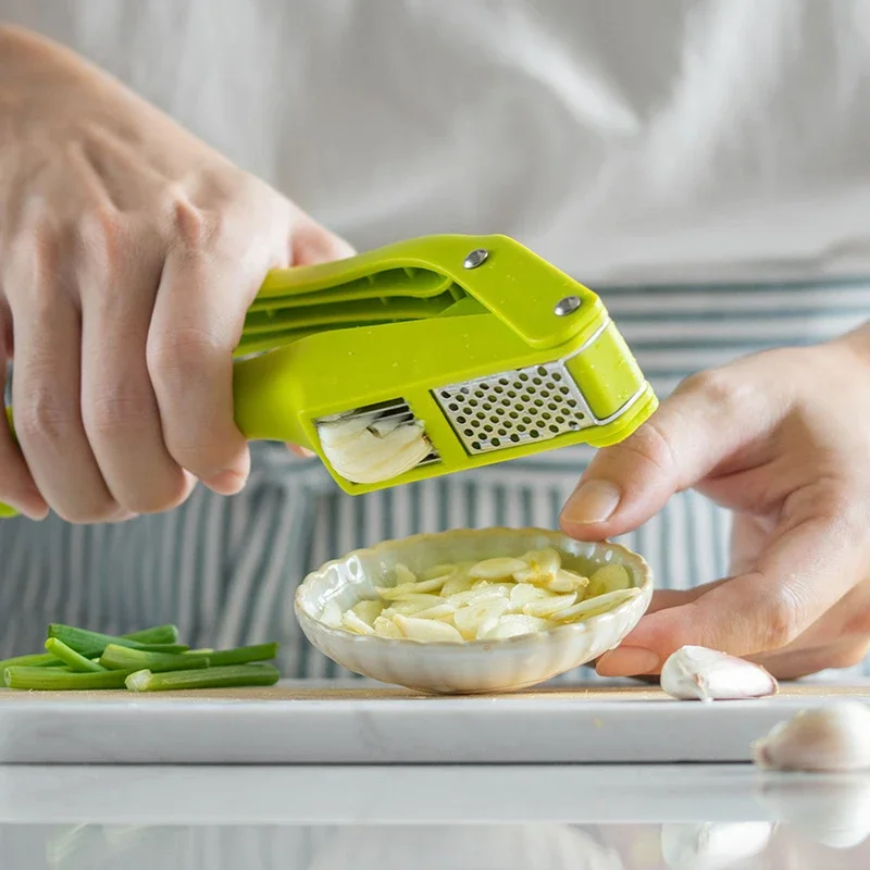 2 in 1 ガーリックライサーとスライサープレスガーリック - Kitchen Gadgets Cool のレビューと価格